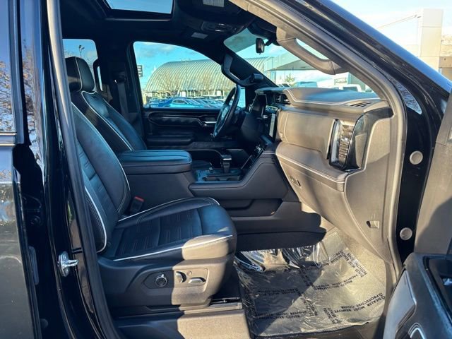 Used 2024 GMC Sierra 1500 AT4X image 35