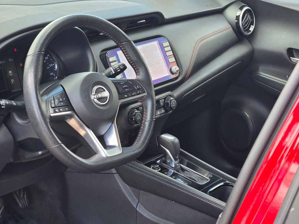Used 2024 Nissan Kicks SR w/ SR Premium Package FWD image 33