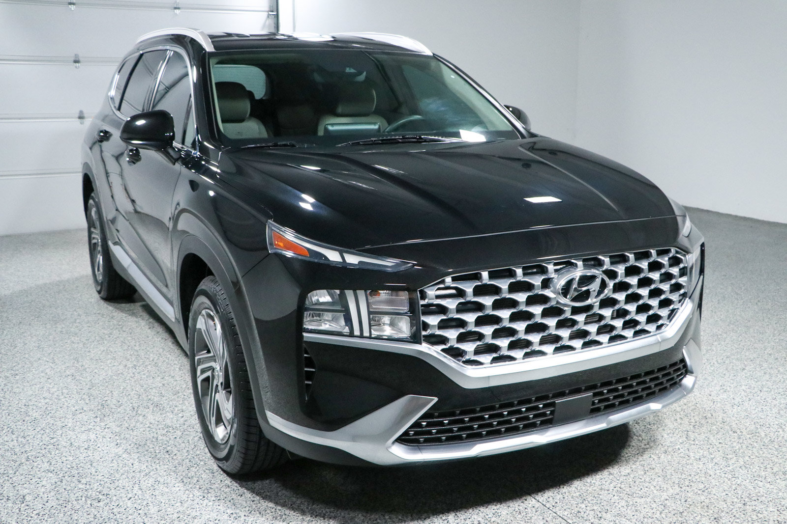 Used 2022 Hyundai Santa Fe SEL FWD image 5