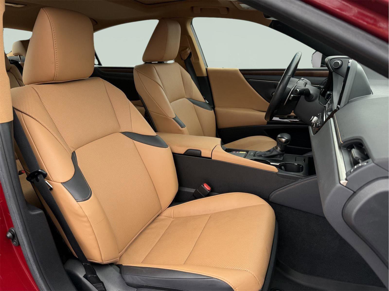 Certified 2023 Lexus ES 250 w/ Premium Package image 25