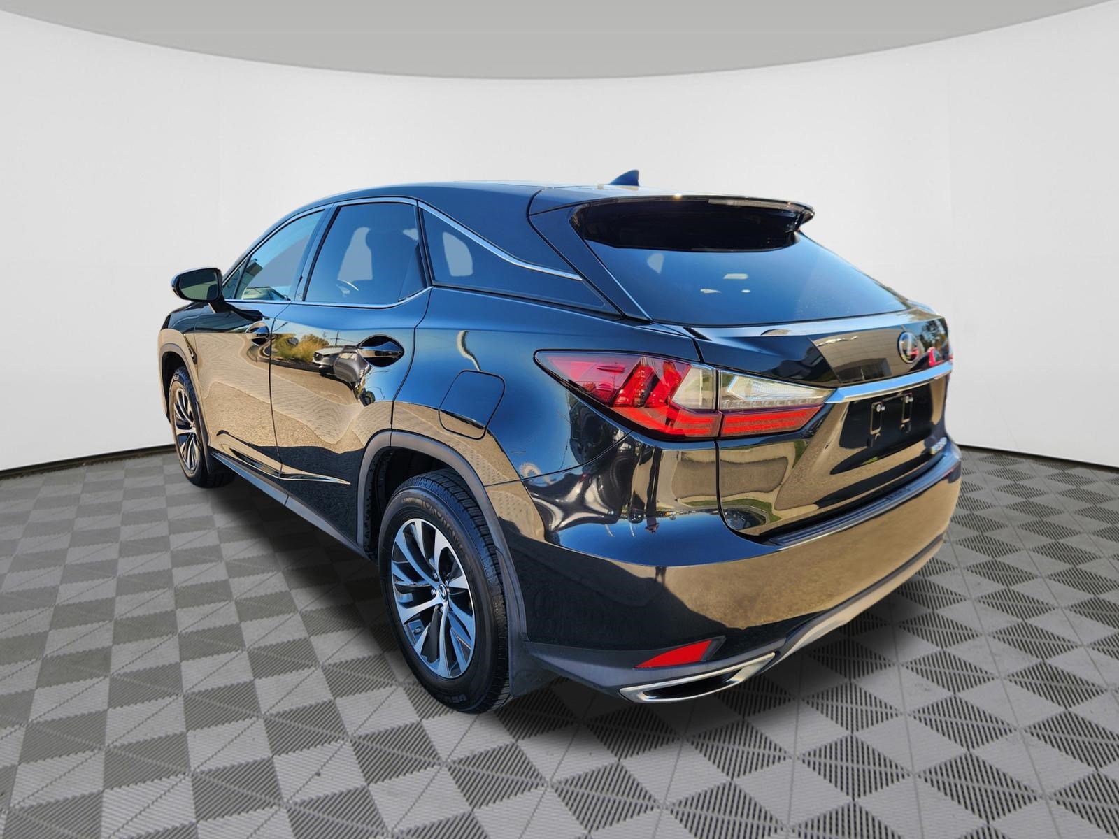 Used 2022 Lexus RX 350 AWD image 3