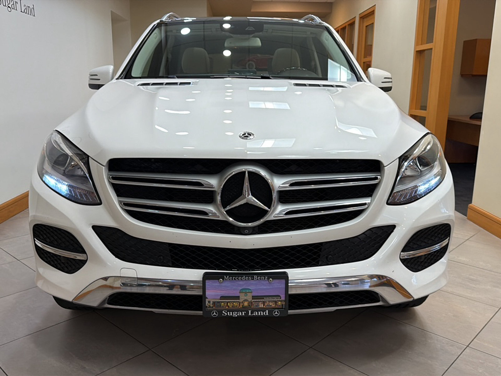 Used 2018 Mercedes-Benz GLE 350 image 3