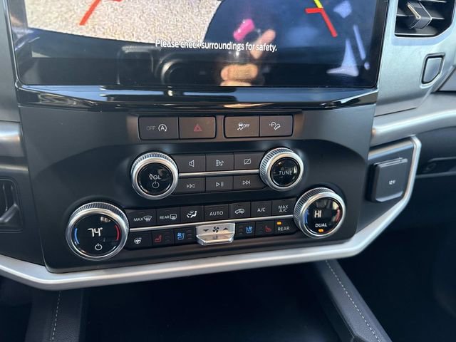 Used 2024 Ford Expedition Max XLT image 26