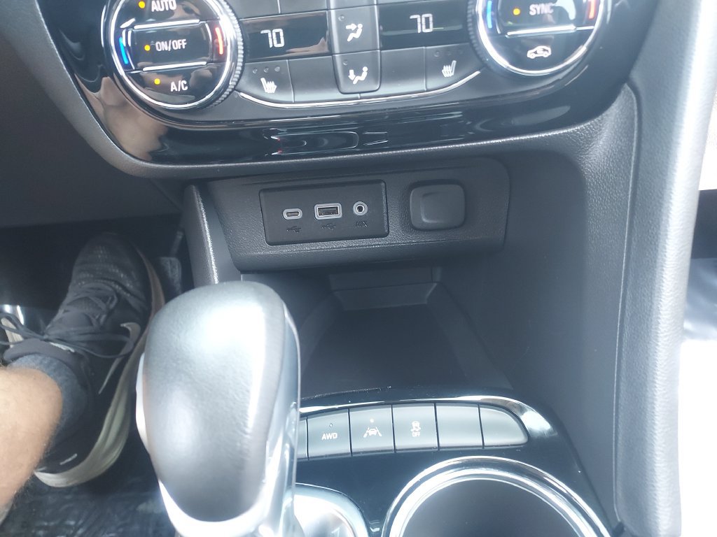 Used 2023 Buick Encore GX Select w/ Safety Package II AWD/4WD image 16