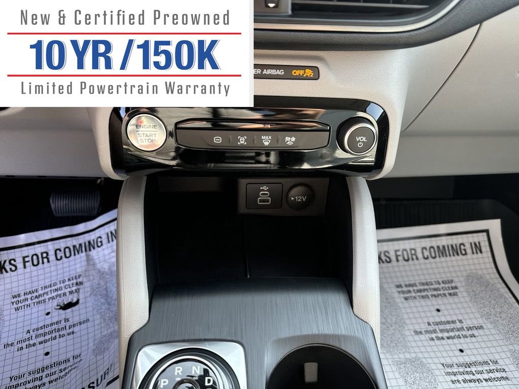 Used 2024 Ford Escape SE image 21