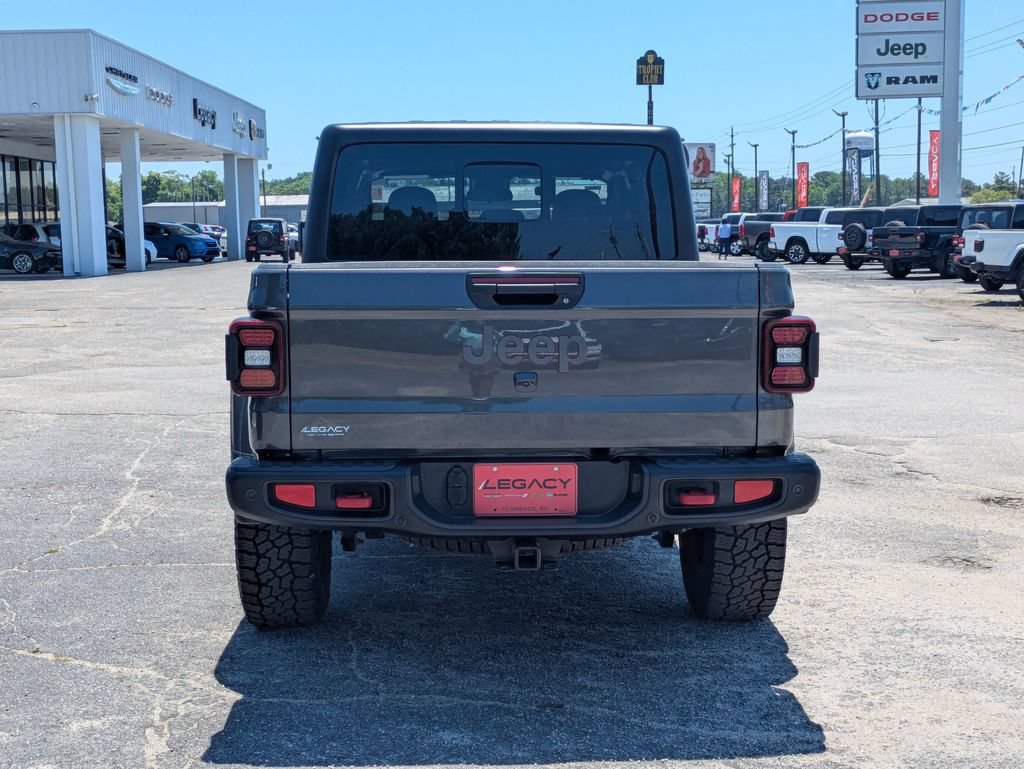 Used 2024 Jeep Gladiator Rubicon w/ Safety Group AWD/4WD image 6