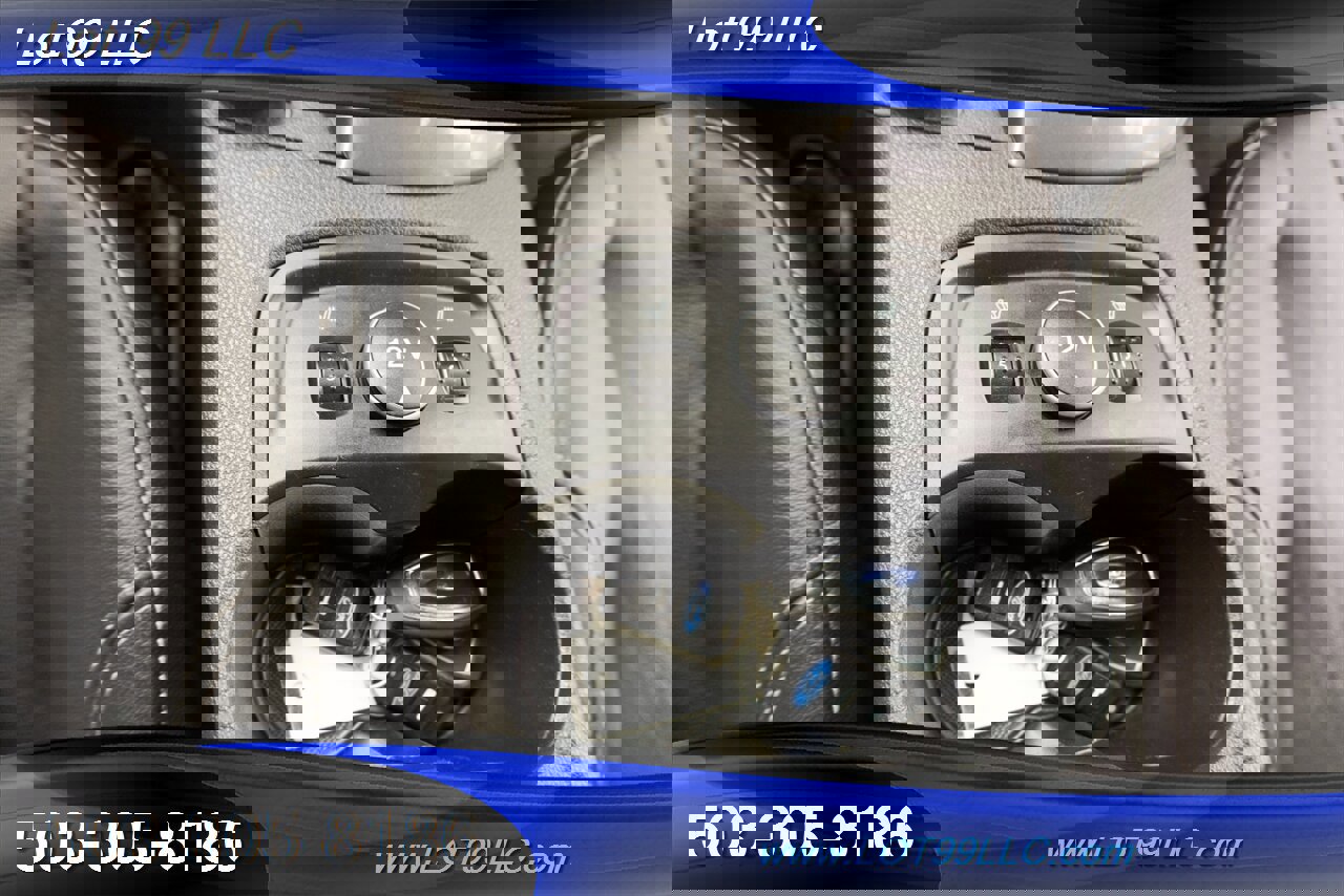 Used 2012 Ford Focus Titanium image 24