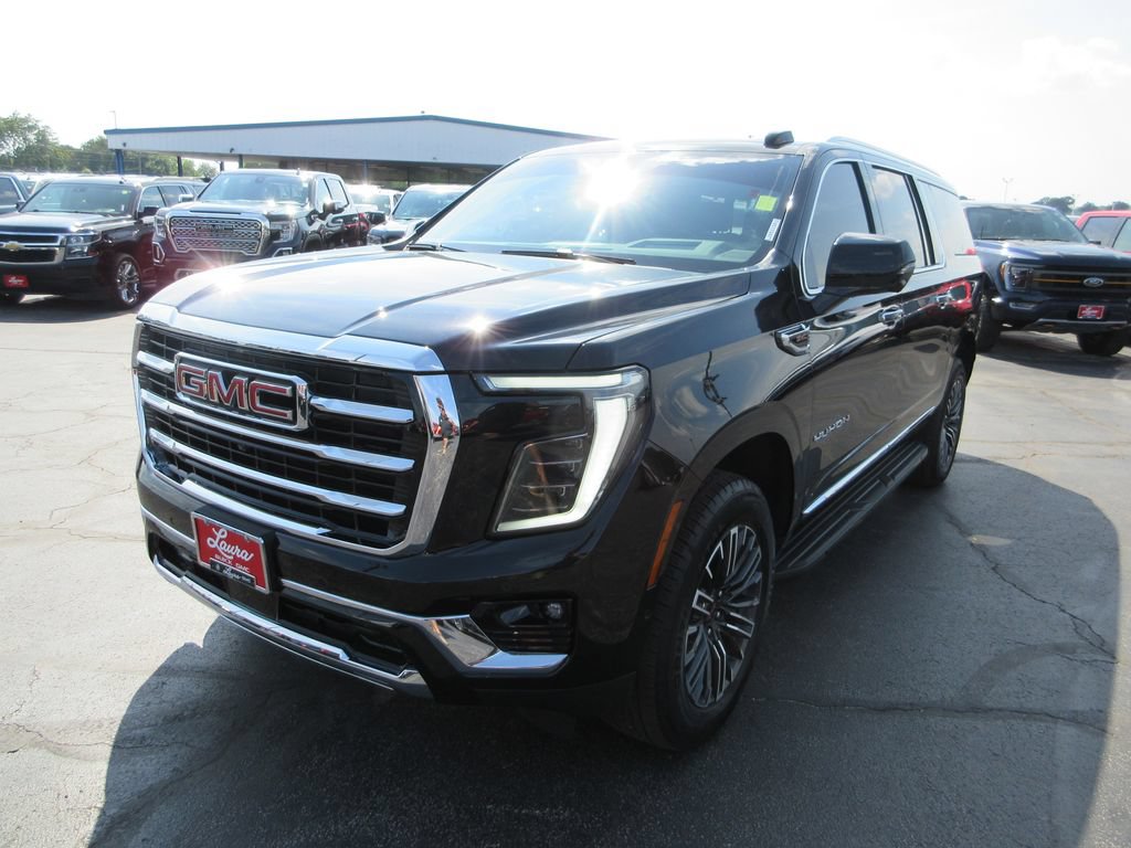 Certified 2025 GMC Yukon XL Elevation w/ Technology Package AWD/4WD image 11