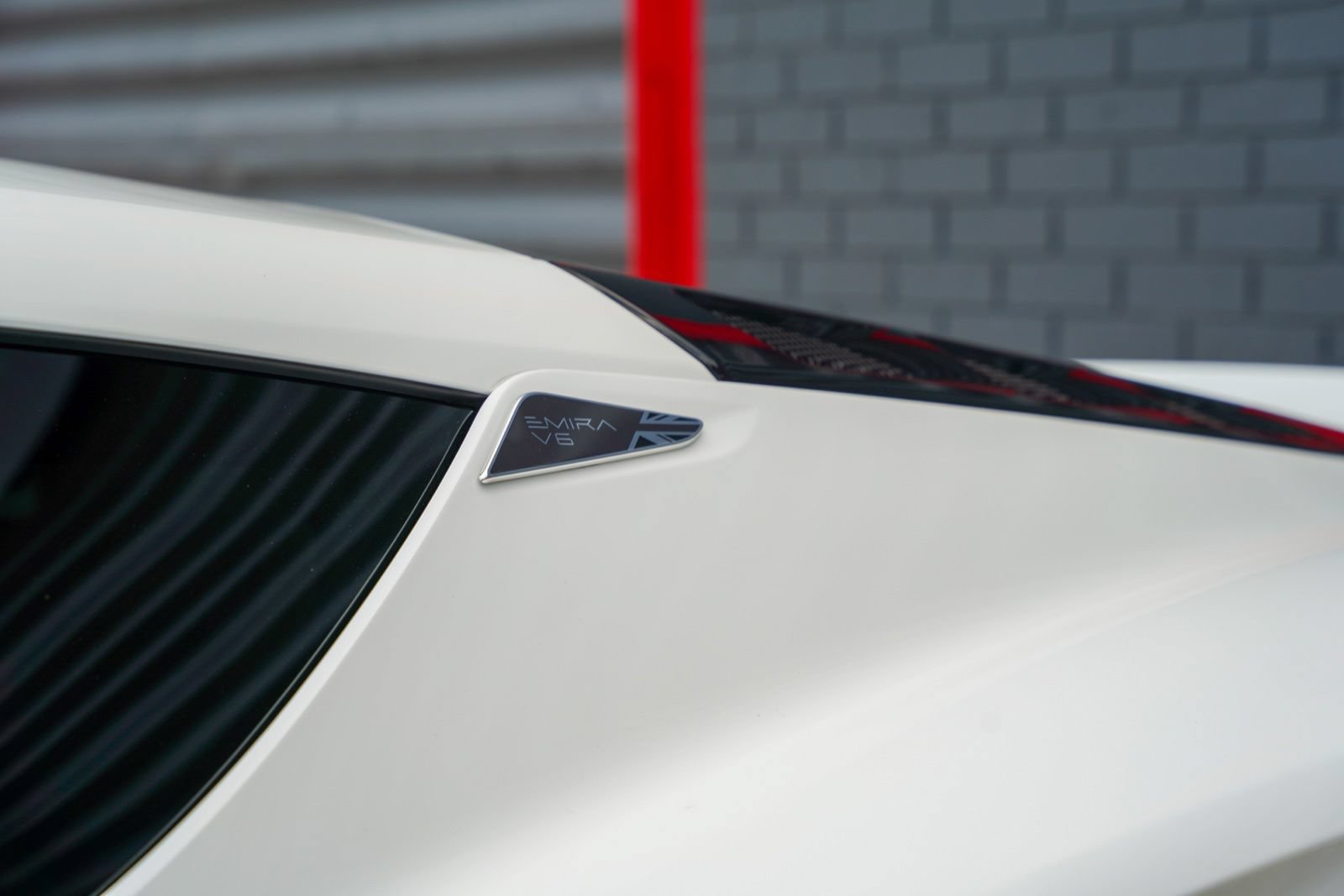 Used 2025 Lotus Emira RWD image 12