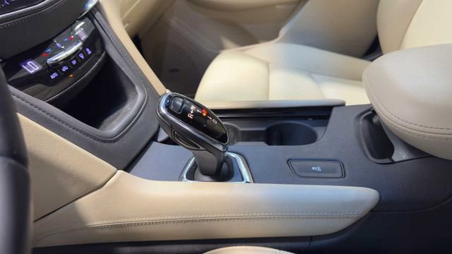 Used 2019 Cadillac XT5 FWD image 27