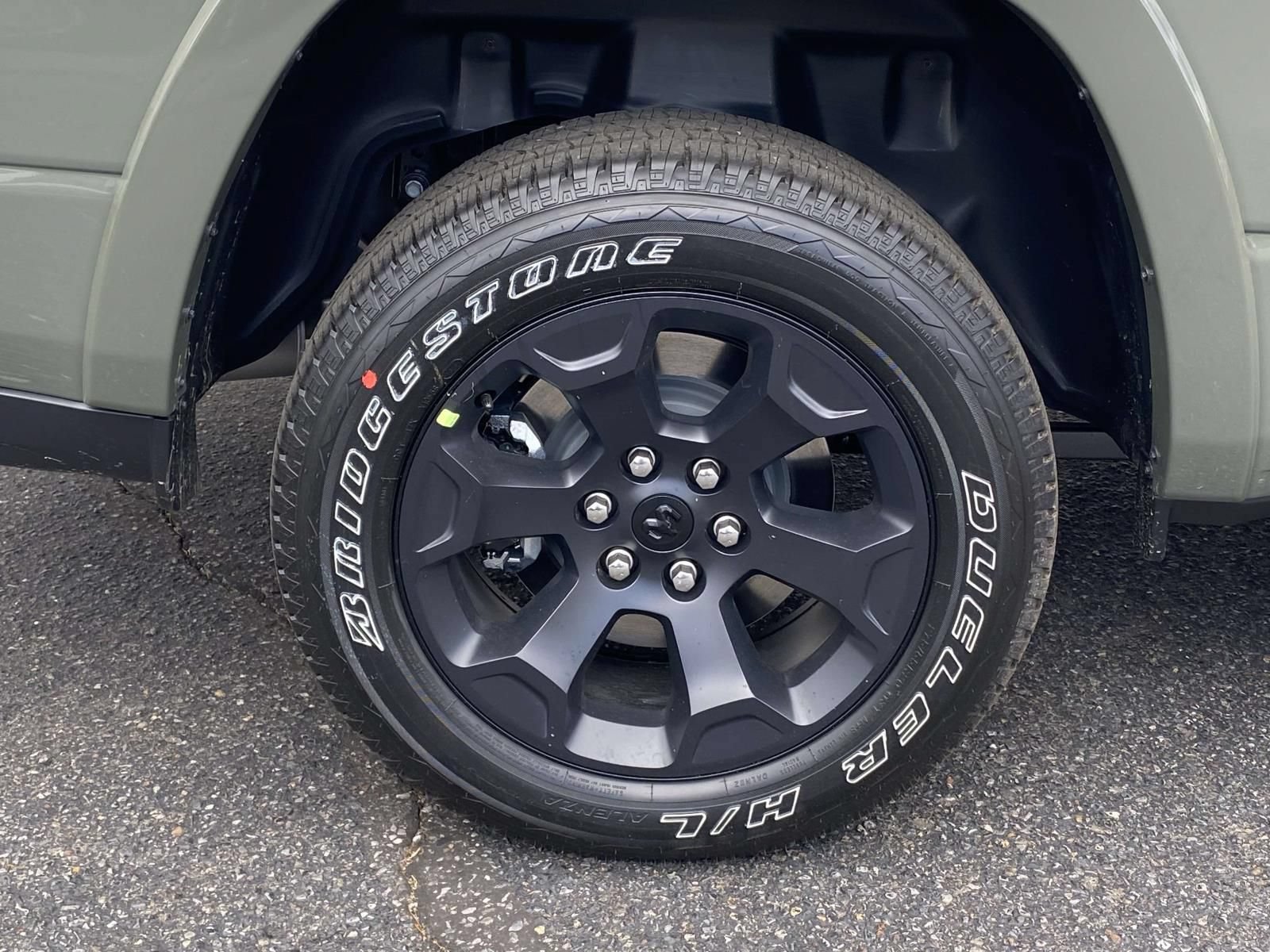 New 2026 RAM 1500 Big Horn AWD/4WD image 8