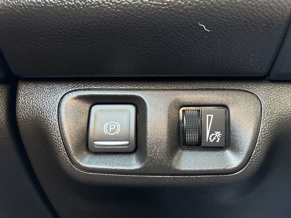 Used 2023 GMC Acadia SLE w/ Driver Convenience Package image 22