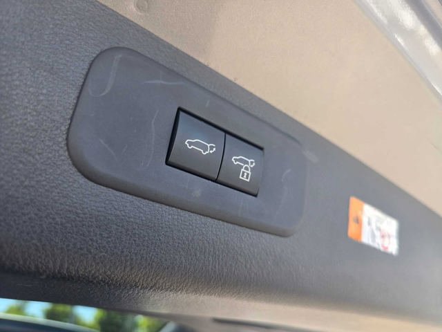 Certified 2025 Lexus TX 500h AWD w/ Technology Package image 16