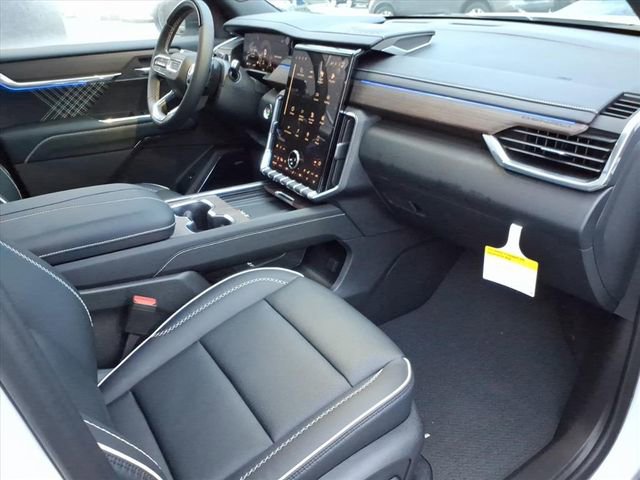 New 2026 GMC Acadia Denali w/ Super Cruise Package image 26
