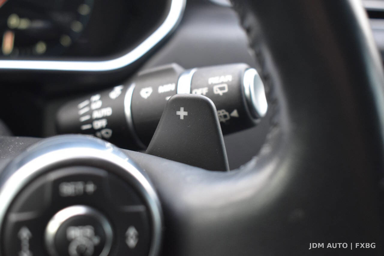 Used 2016 Land Rover Range Rover Supercharged image 23