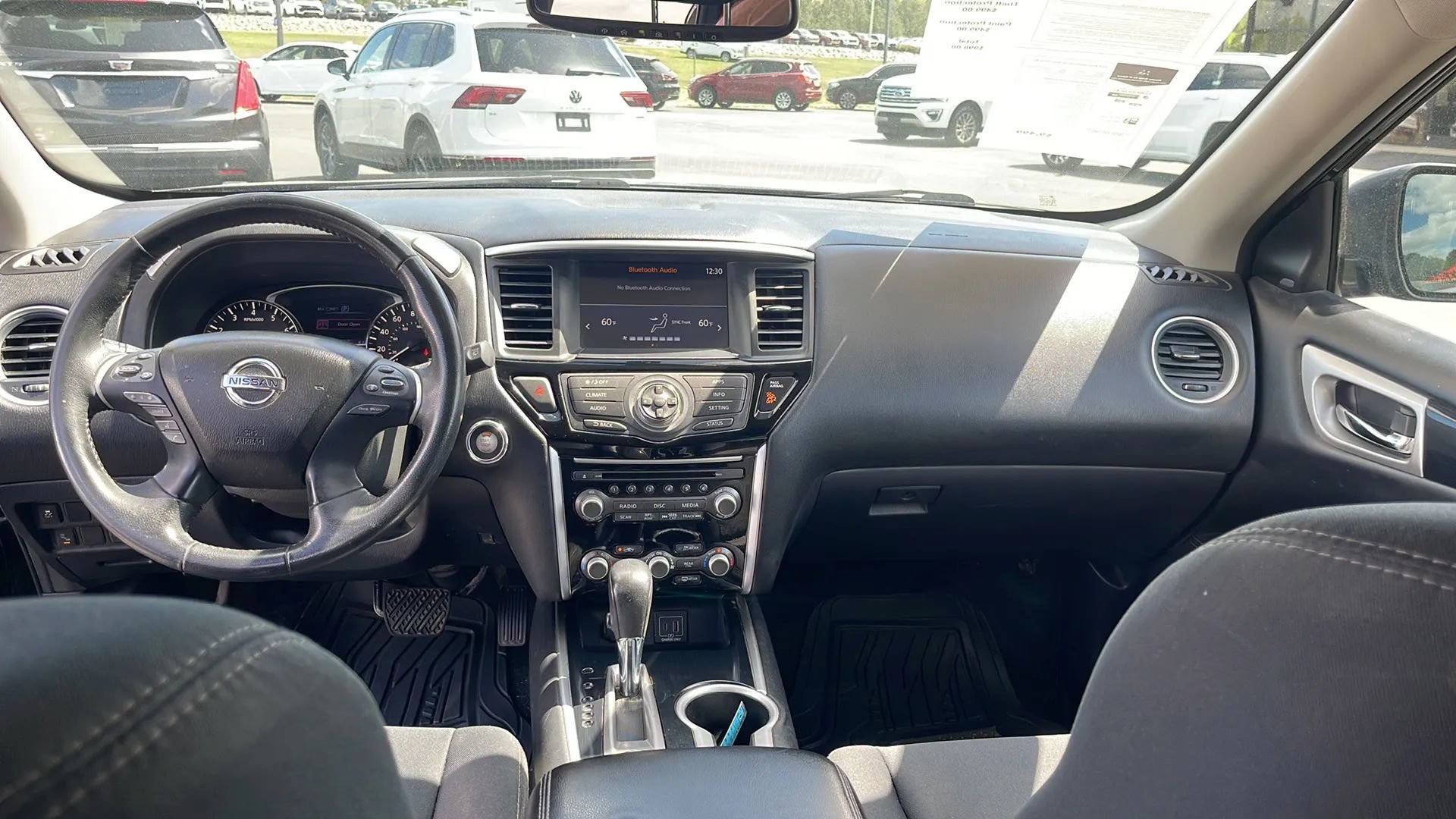 Used 2019 Nissan Pathfinder SV image 21