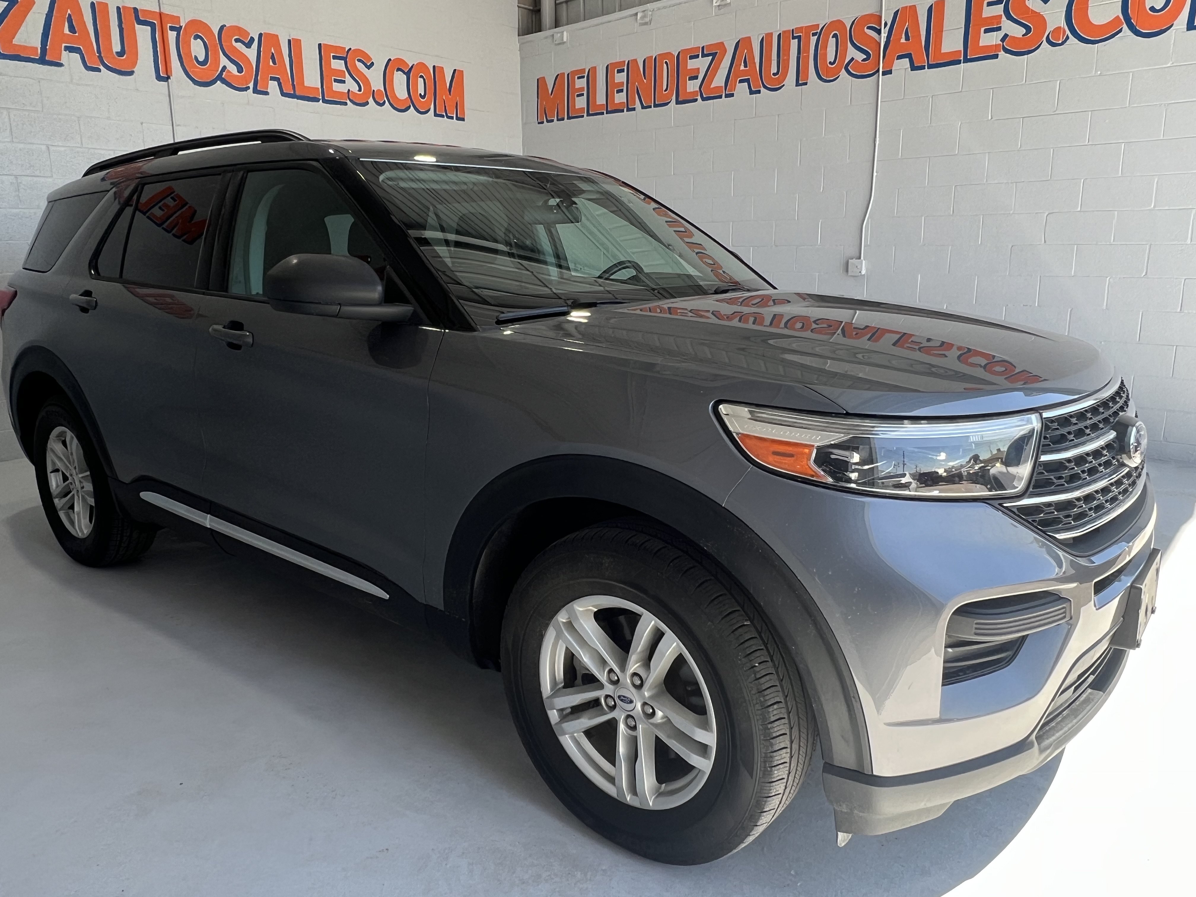Used 2022 Ford Explorer XLT AWD/4WD image 7