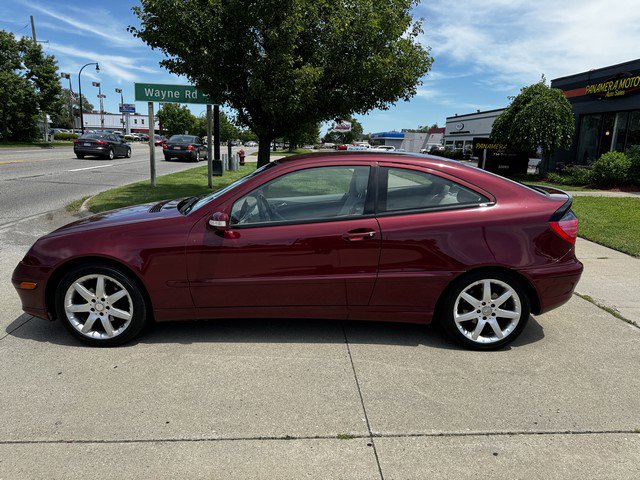 Used 2004 Mercedes-Benz C 230 Coupe image 8