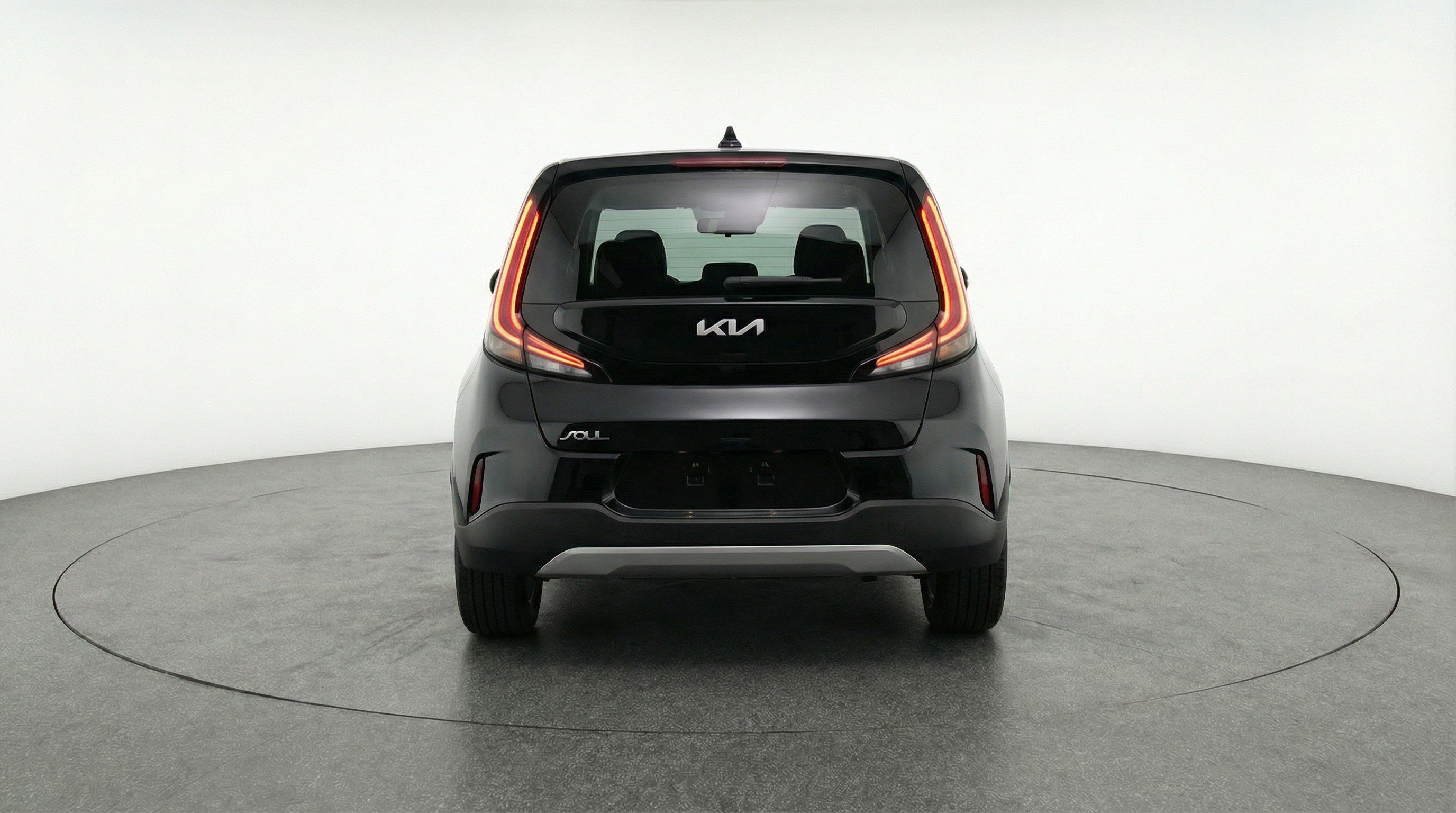 Used 2025 Kia Soul LX w/ LX Technology Package image 7