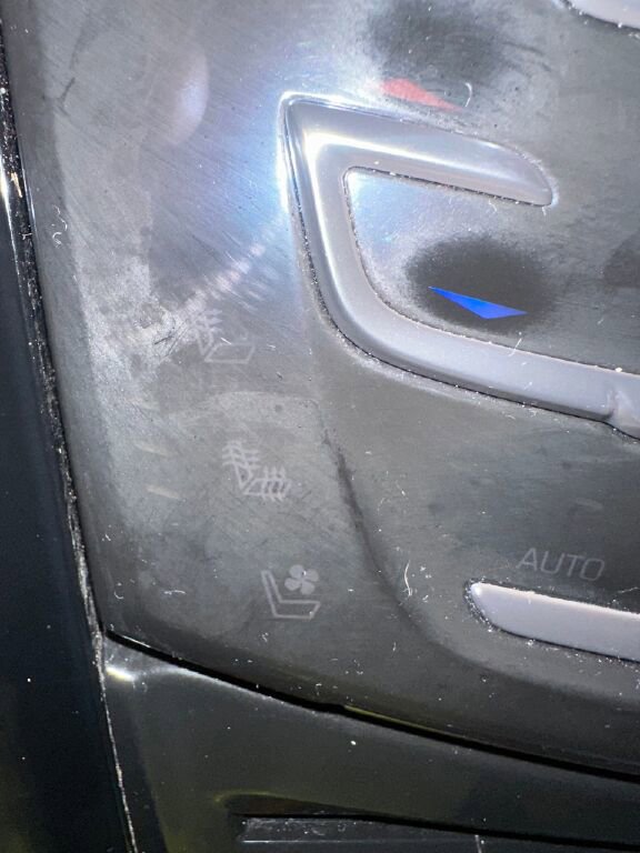 Used 2015 Cadillac Escalade ESV Luxury AWD/4WD image 31