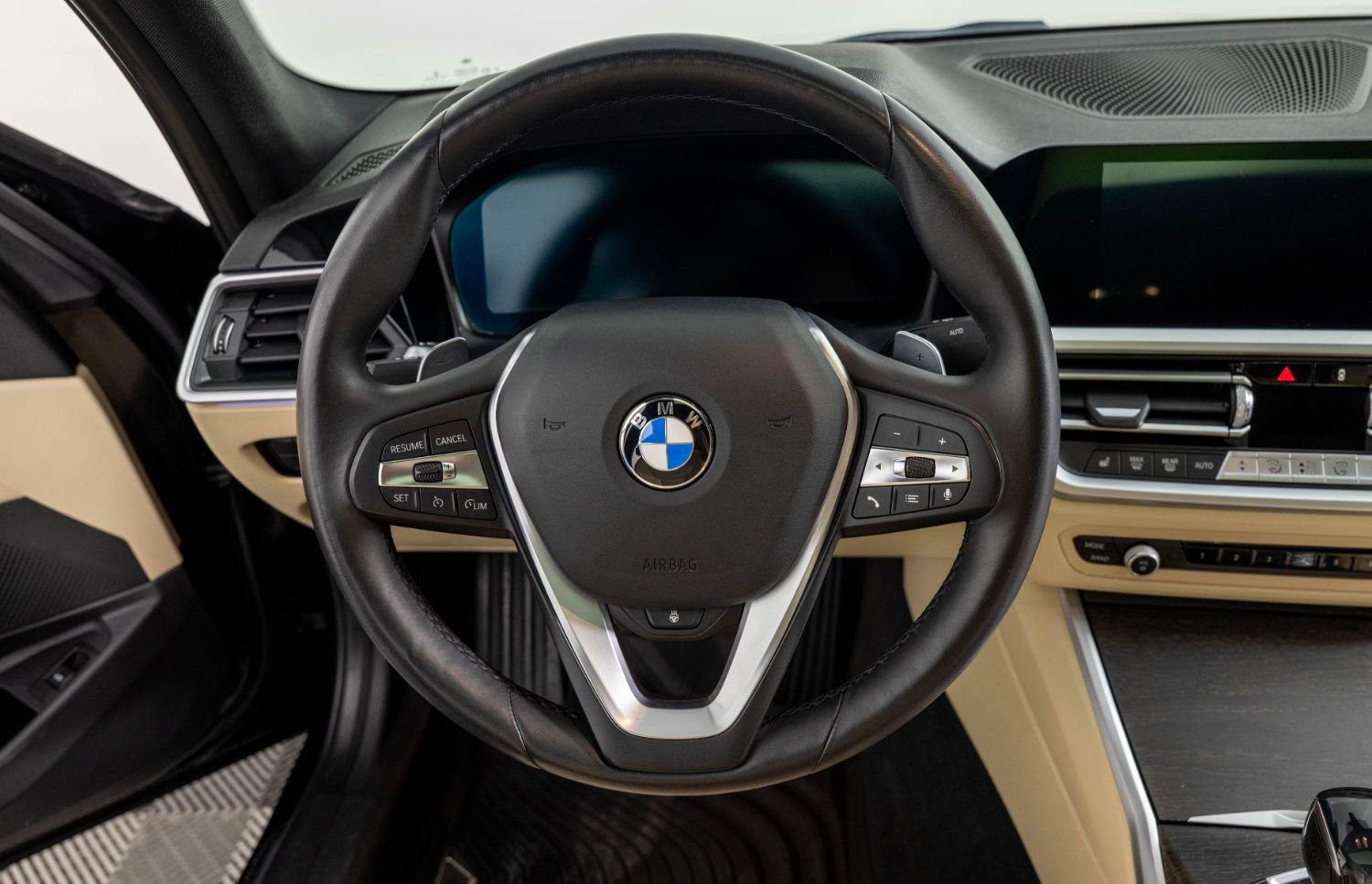 Used 2020 BMW 330i xDrive Sedan w/ Driving Assistance Package AWD/4WD image 30