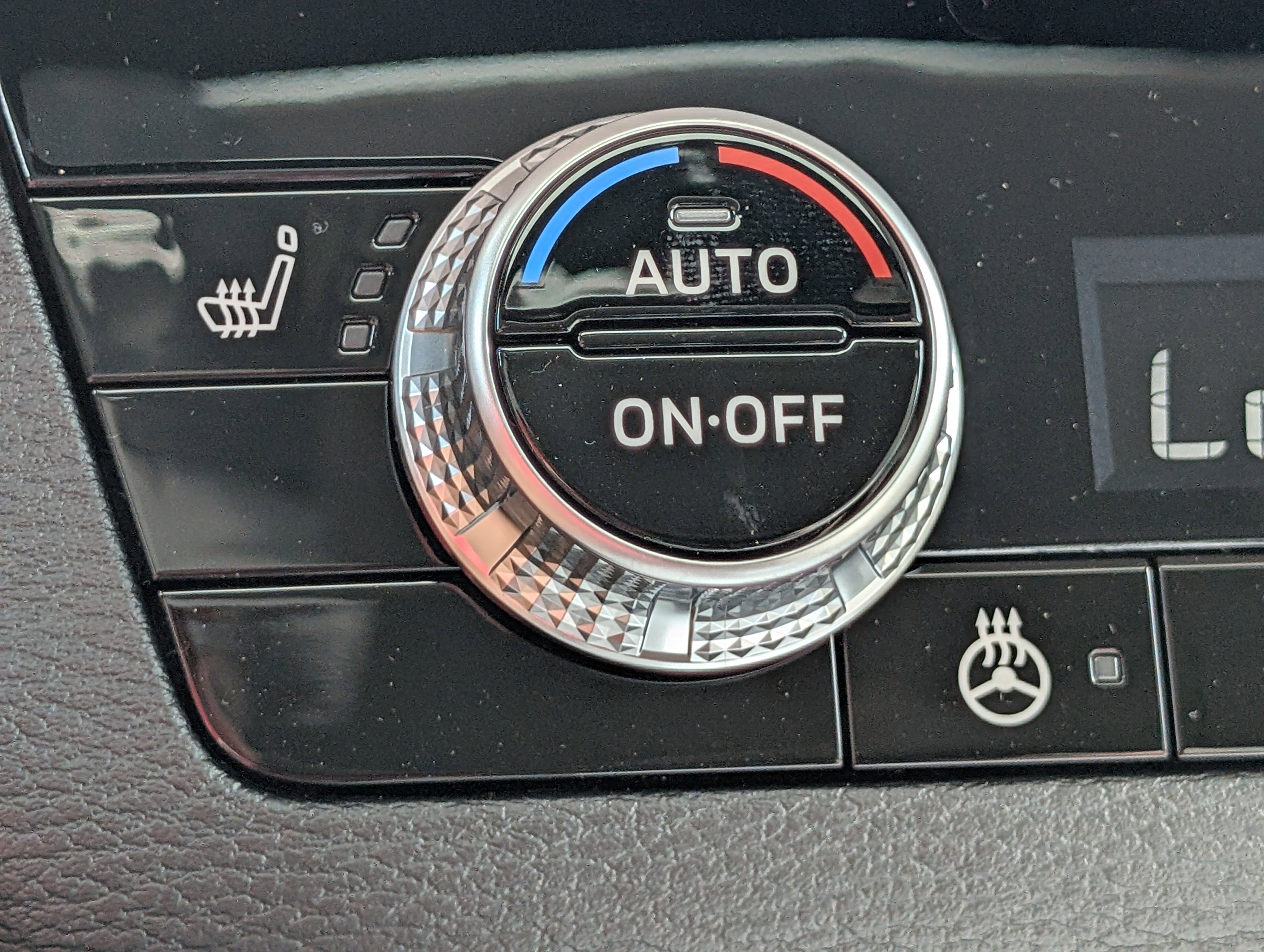 New 2025 Mitsubishi Outlander SEL image 34