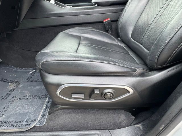 Used 2023 Jeep Wagoneer L Series II AWD/4WD image 26