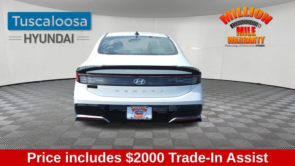 Used 2025 Hyundai Sonata SEL FWD image 7