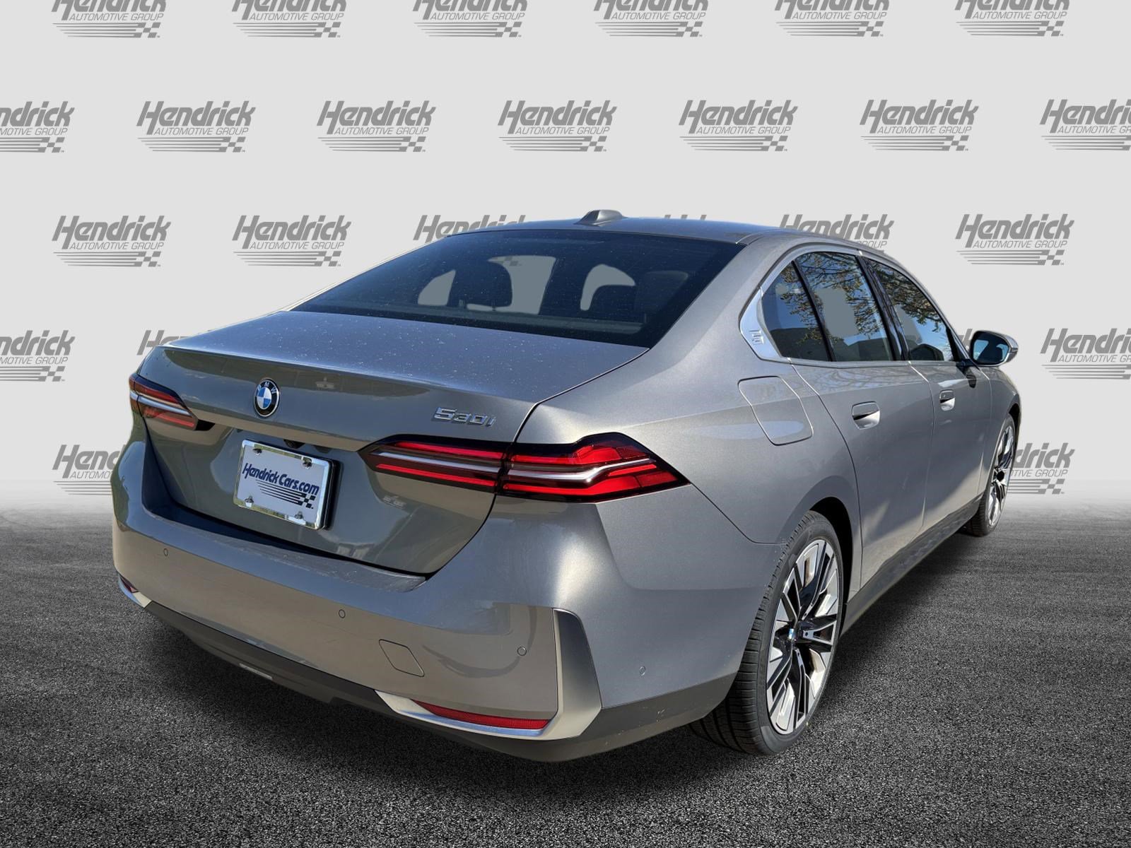 Certified 2025 BMW 530i image 11