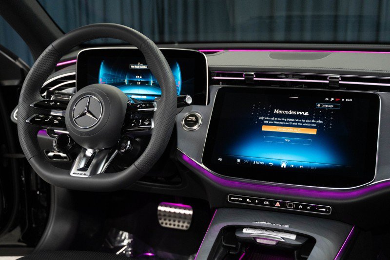 New 2027 Mercedes-Benz E 53 AMG e 4MATIC Sedan image 18