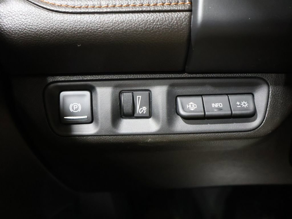 Used 2022 GMC Acadia AT4 w/ GMC Pro Grade Package image 33