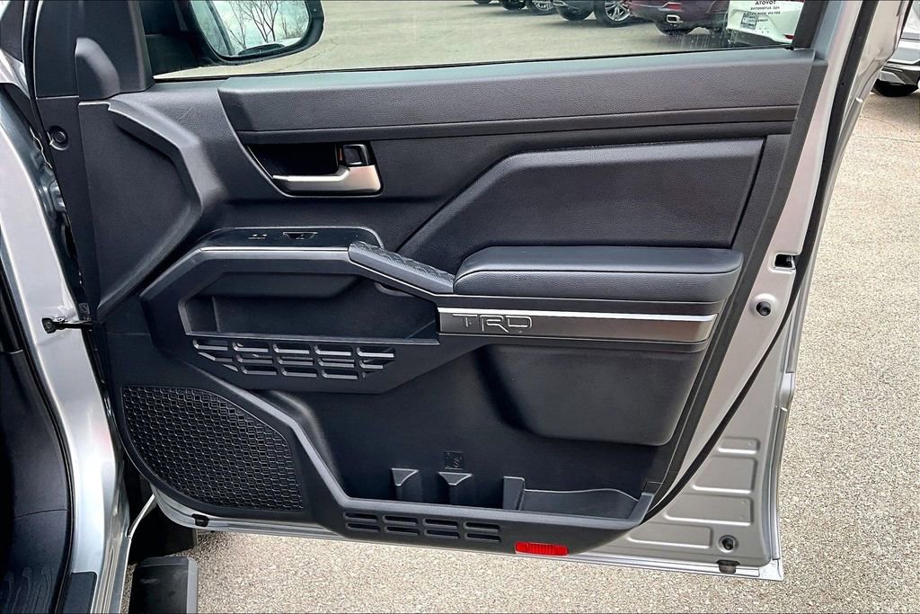Used 2024 Toyota Tacoma TRD Sport image 25