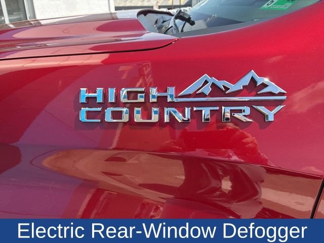 Used 2022 Chevrolet Silverado 1500 High Country w/ Technology Package image 10