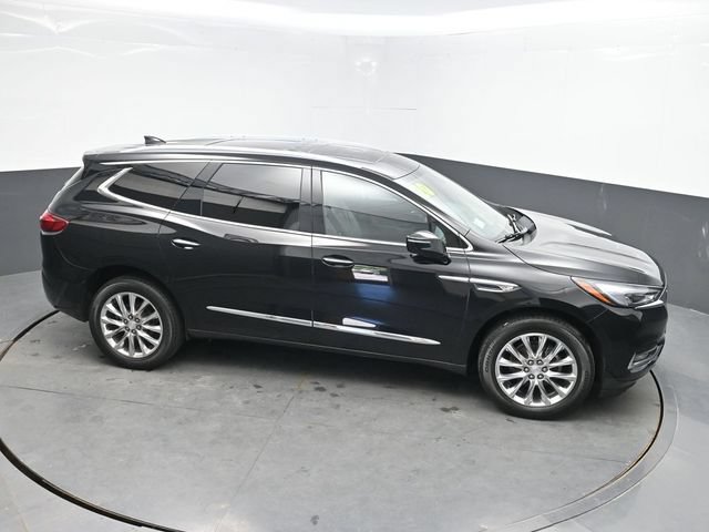 Used 2020 Buick Enclave Essence w/ Sound and Sites Package AWD/4WD image 26
