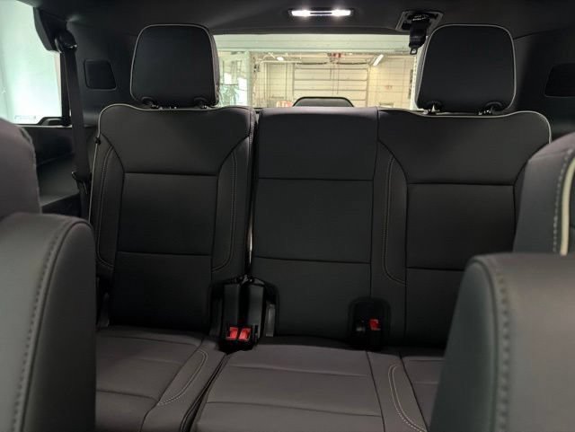 New 2026 Chevrolet Tahoe Premier w/ Sun And Tow Package AWD/4WD image 25