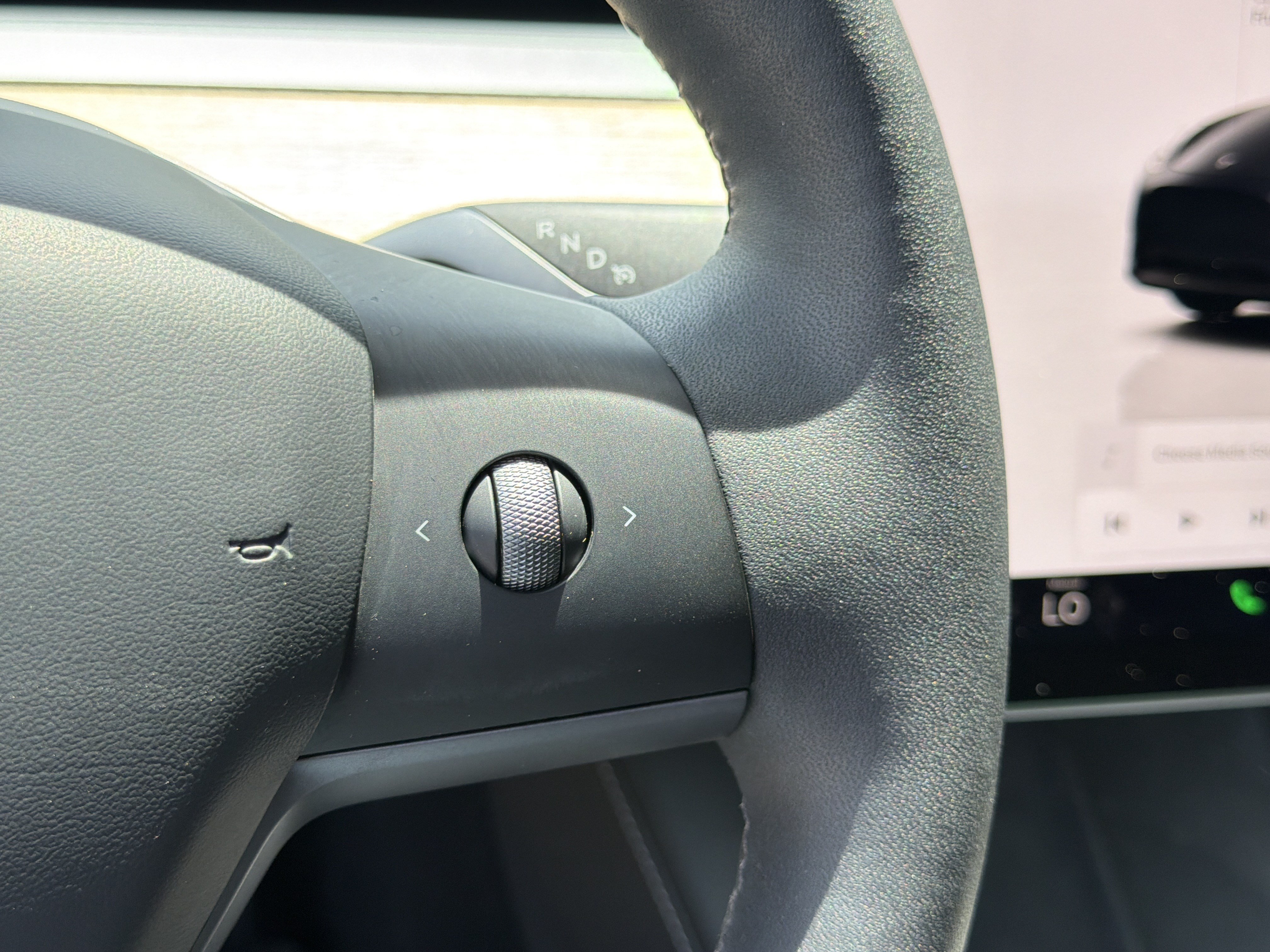 Used 2025 Tesla Model Y Long Range RWD image 26