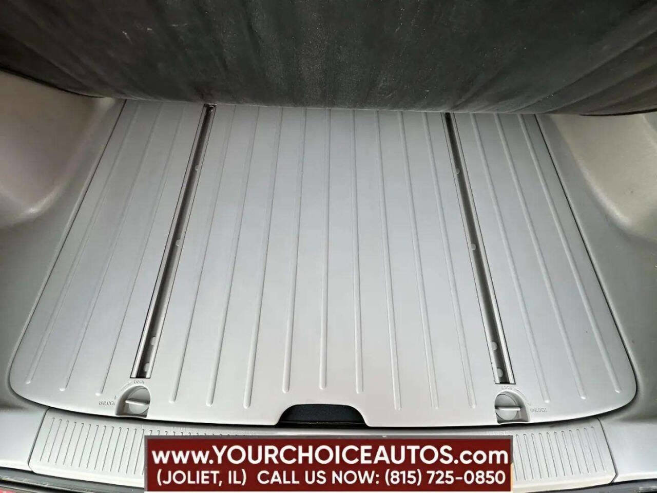 Used 2004 Toyota Matrix image 25