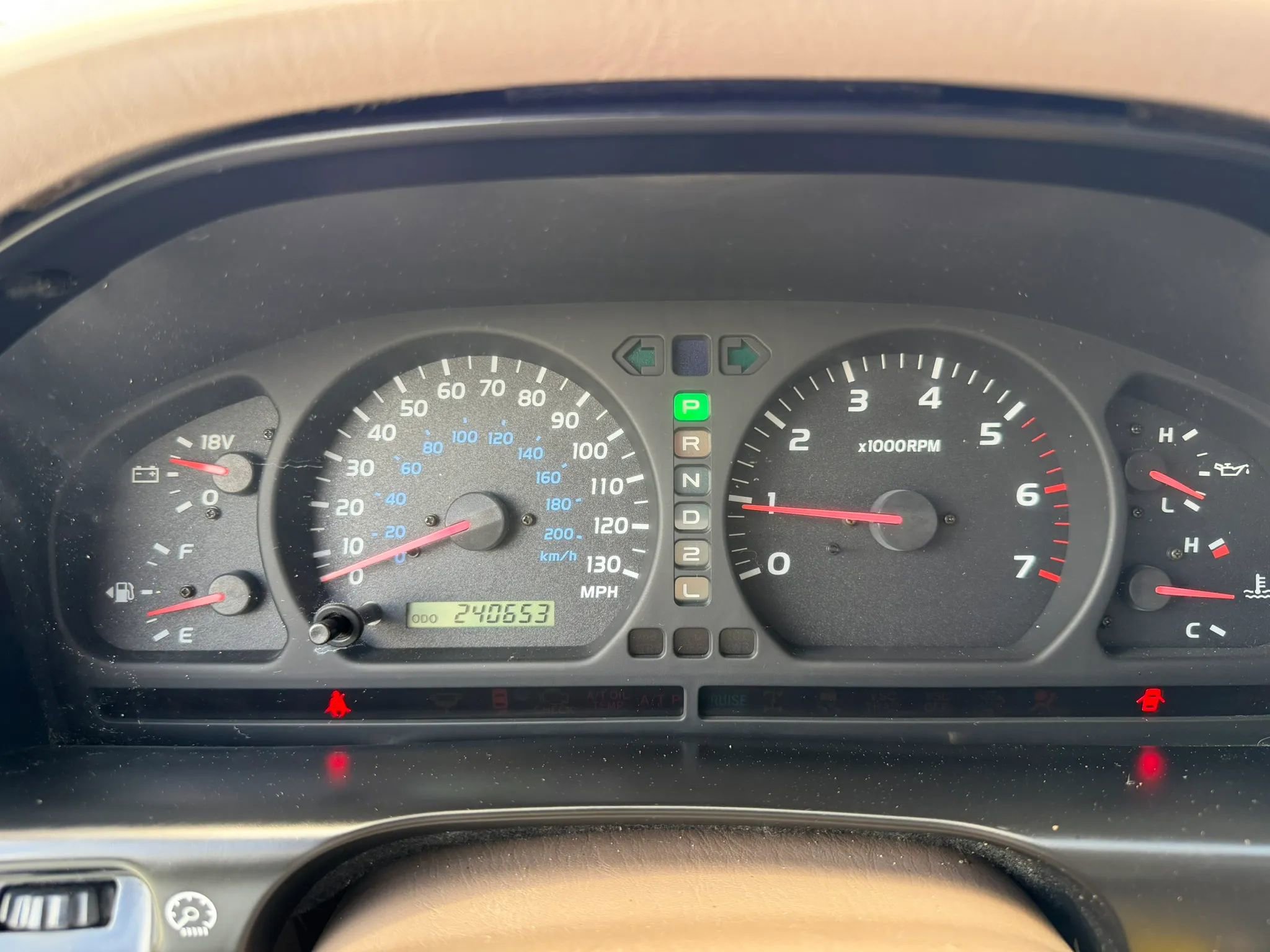 Used 2002 Toyota Land Cruiser AWD/4WD image 12