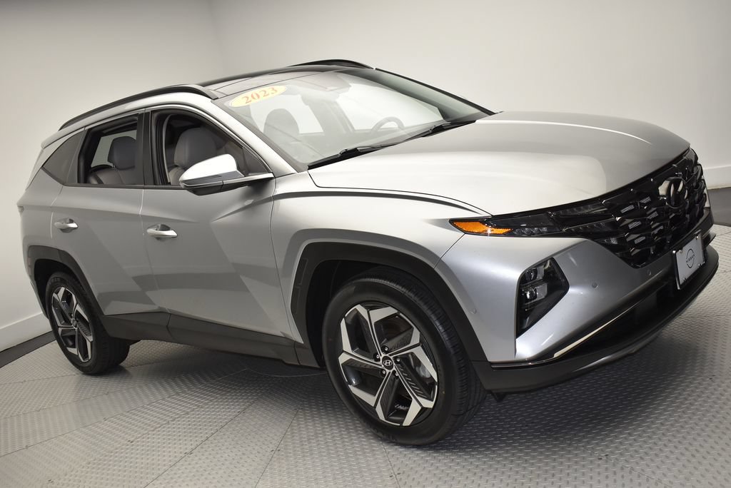 Used 2023 Hyundai Tucson Limited AWD/4WD image 3