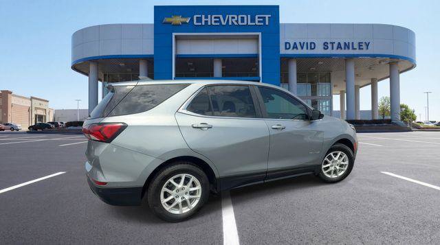 Used 2024 Chevrolet Equinox LT FWD image 8
