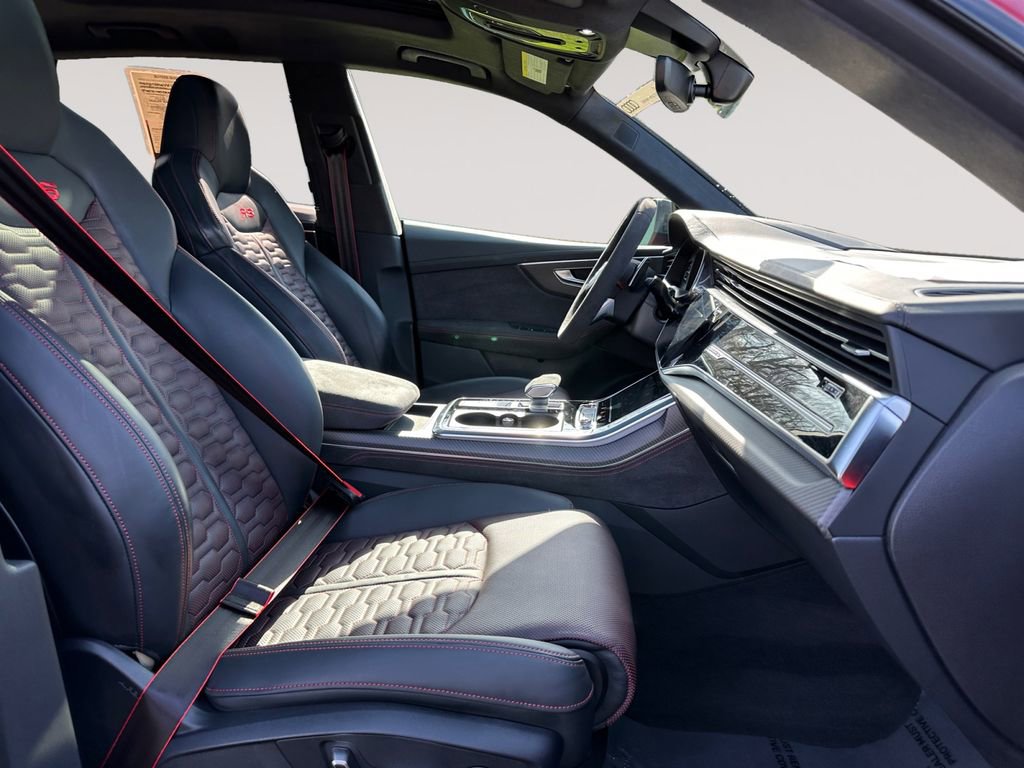 Certified 2025 Audi RS Q8 performance AWD/4WD image 15