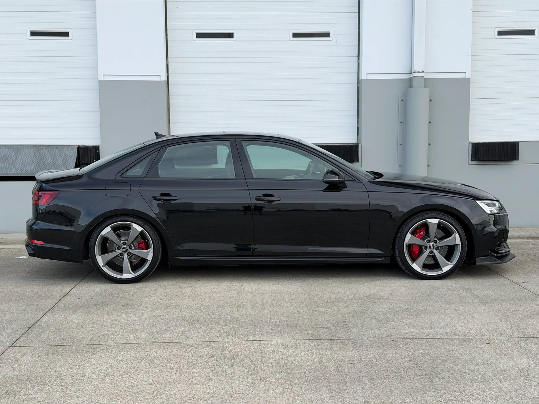 Used 2019 Audi S4 Premium Plus w/ Premium Plus Package image 6
