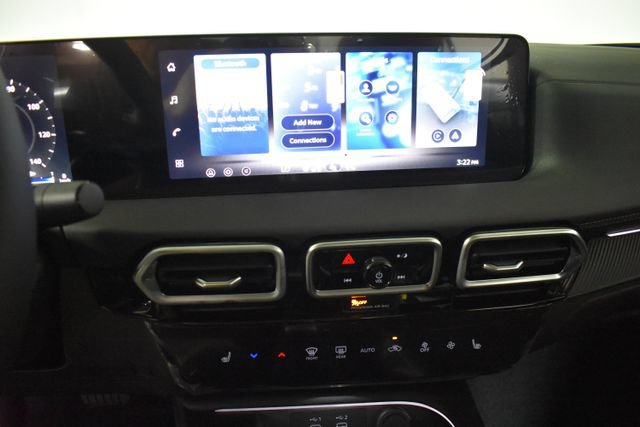 New 2026 Nissan Sentra SV w/ SV Convenience Package FWD image 18