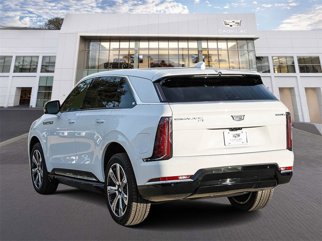 New 2025 Cadillac Escalade IQ Luxury 2 image 4