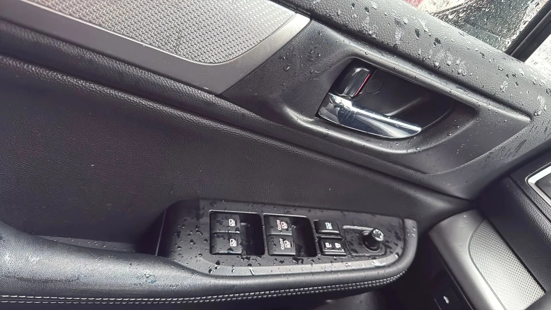 Used 2016 Subaru Legacy 2.5i Premium image 22