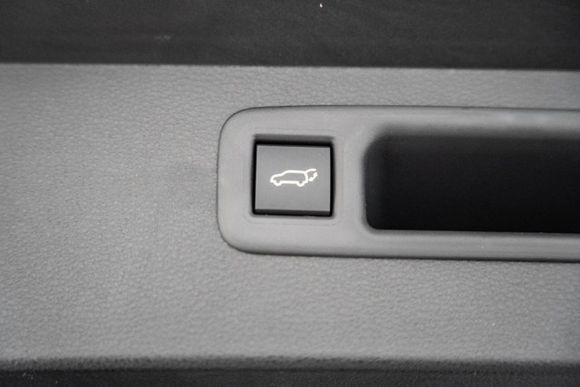 New 2026 Toyota Highlander Platinum image 10