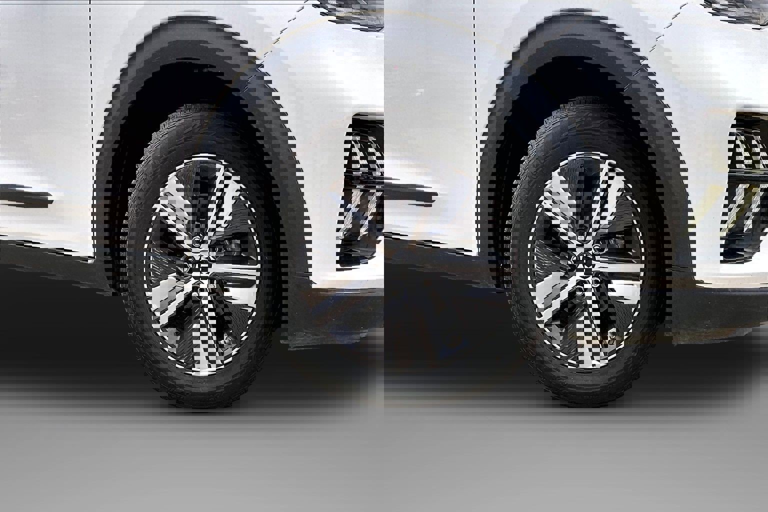 Used 2020 Kia Niro EX Premium image 9