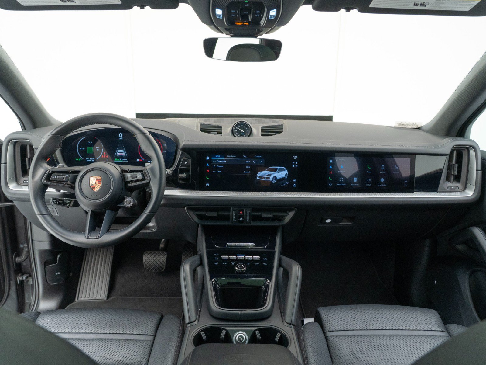 Certified 2025 Porsche Cayenne GTS AWD/4WD image 31