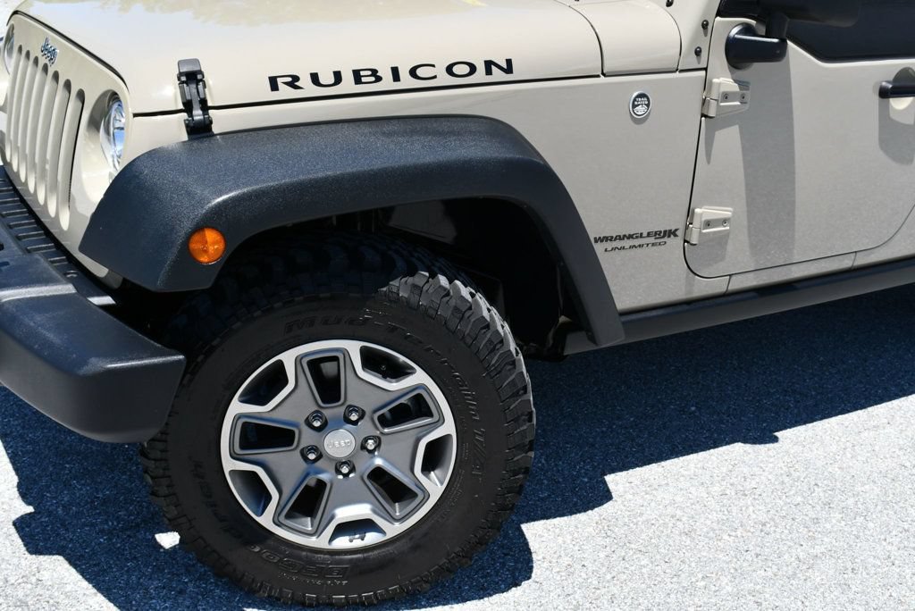 Used 2018 Jeep Wrangler Unlimited Rubicon w/ Connectivity Group AWD/4WD image 62