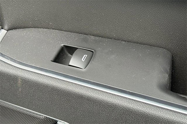 Used 2025 Chevrolet Silverado 1500 LT image 22